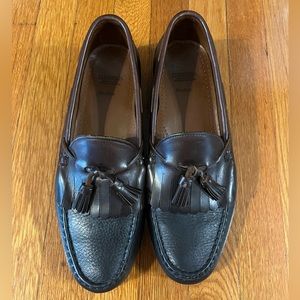 Allen Edmonds Brown and Black Nashua Loafer Size 11E